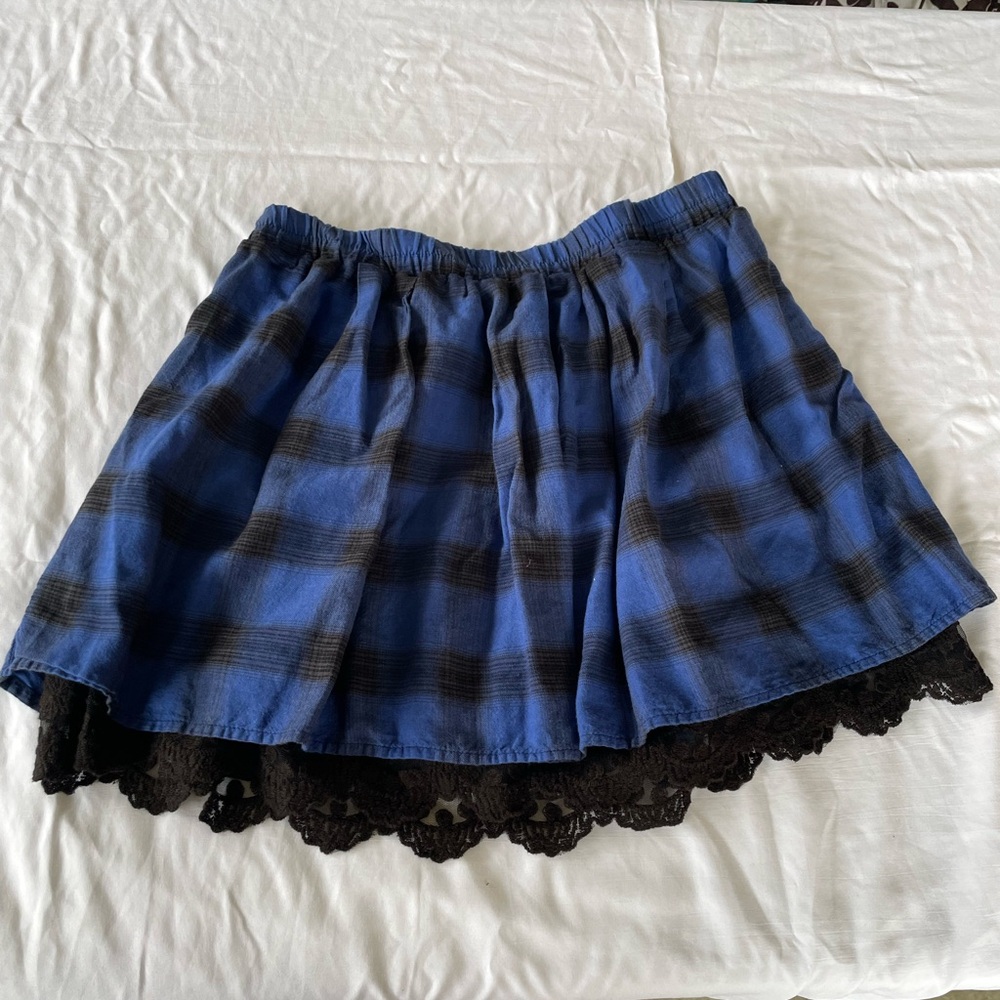 Forever 21 Blue and Black Skater Mini Skirt